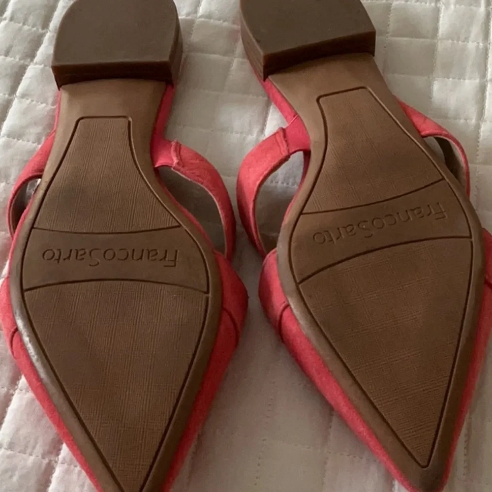 Franco Sarto Pink Suede Pointed Mules. - Picture 3 of 5